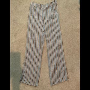 Windsor stripped pants.